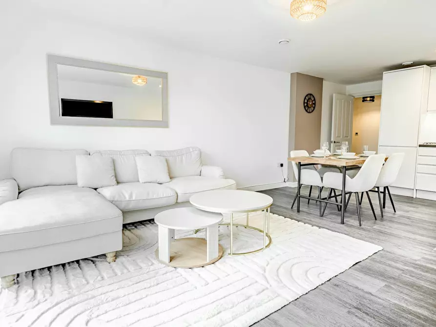 Immagine 2 di Appartamento in affitto  in Blackwall Lane a Greenwich