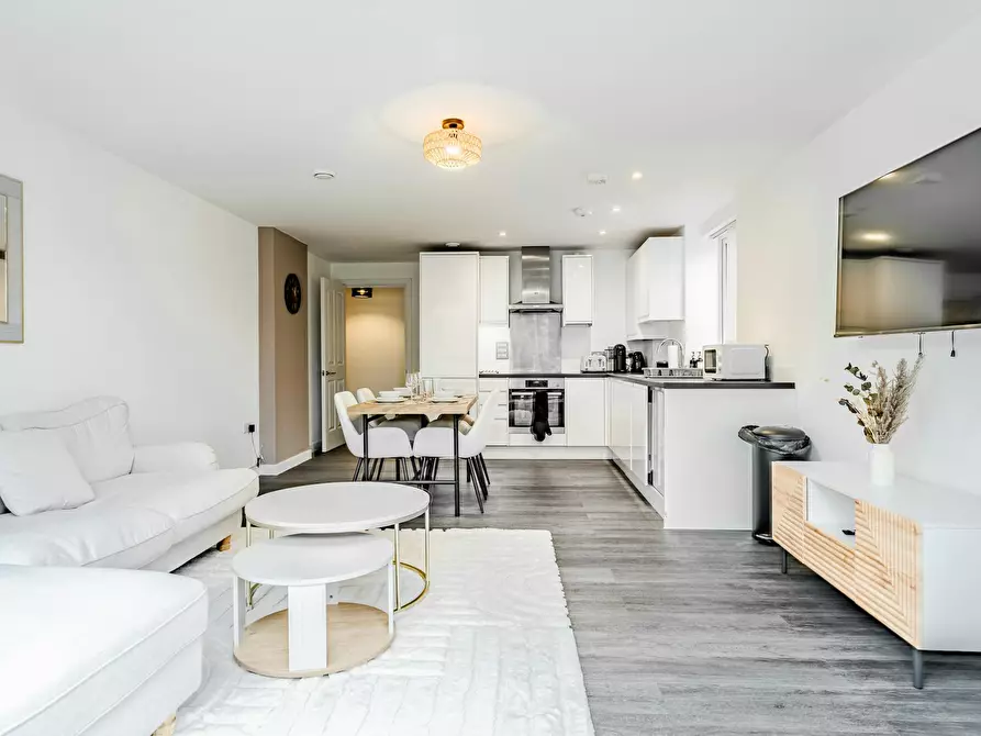 Immagine 6 di Appartamento in affitto  in Blackwall Lane a Greenwich
