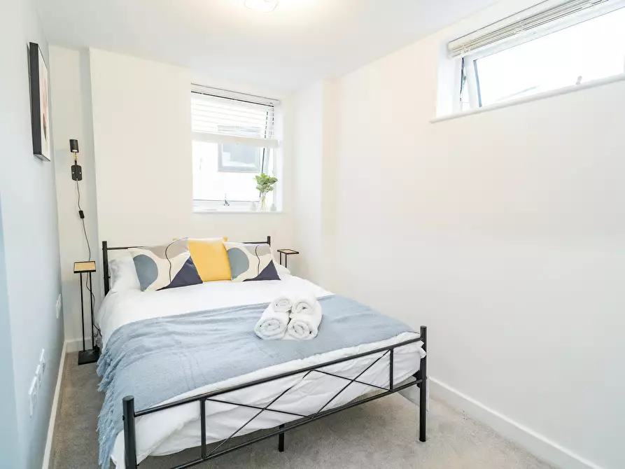 Immagine 4 di Appartamento in affitto  in Blackwall Lane a Greenwich