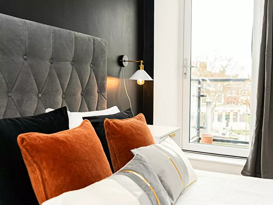 Immagine 8 di Appartamento in affitto  in Blackwall Lane a Greenwich
