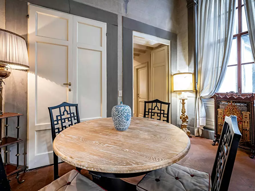 Immagine 10 di Appartamento in affitto  in Via della Vigna Vecchia a Firenze