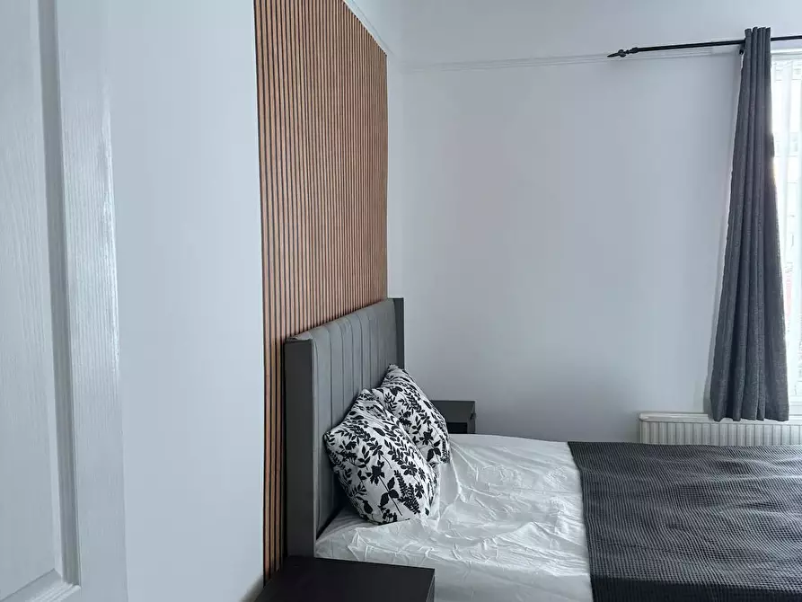 Immagine 6 di Casa indipendente in affitto  in Gertrude Street a 