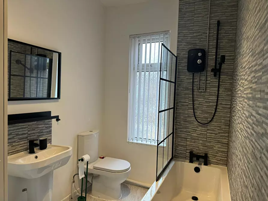 Immagine 10 di Casa indipendente in affitto  in Gertrude Street a 