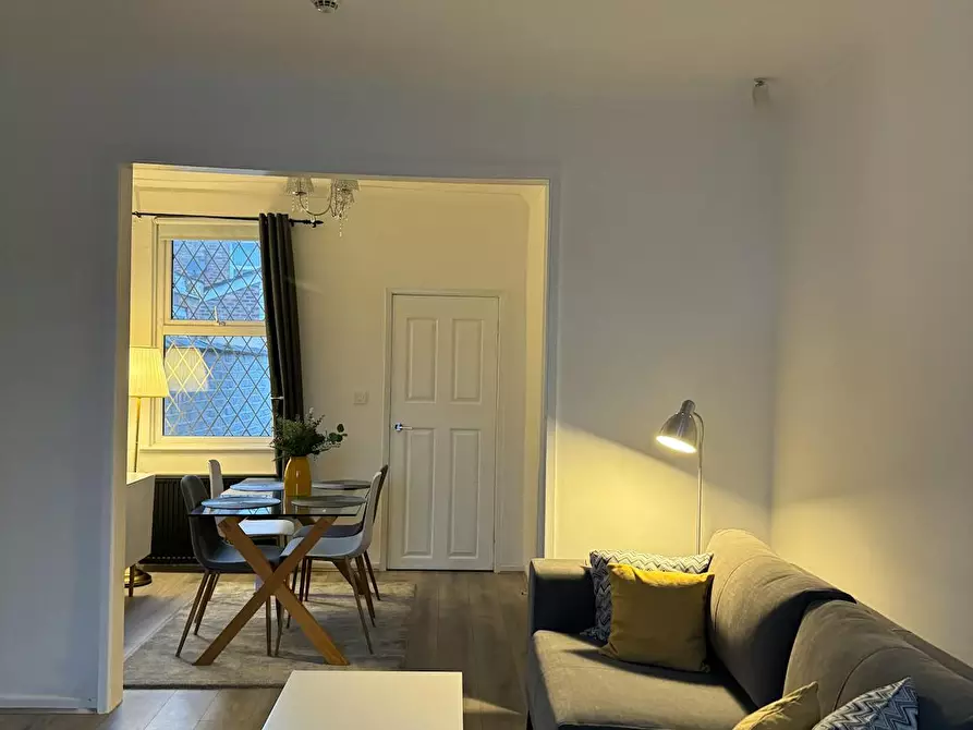 Immagine 2 di Casa indipendente in affitto  in Gertrude Street a 