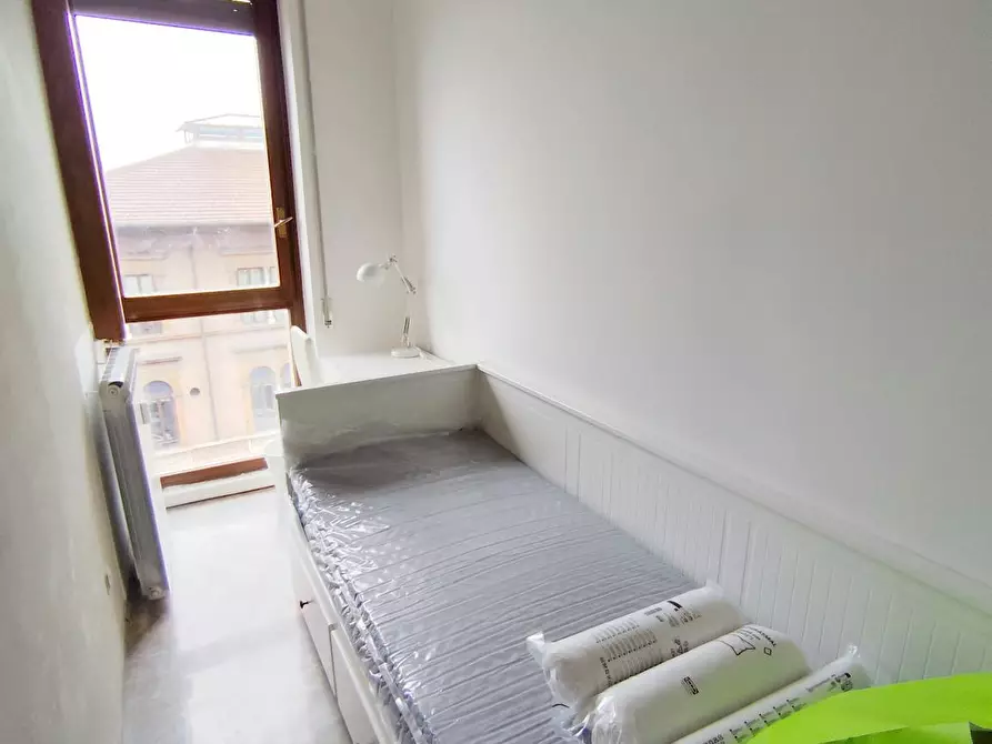Immagine 4 di Camera in affitto  in Viale Pietro Pietramellara a Bologna
