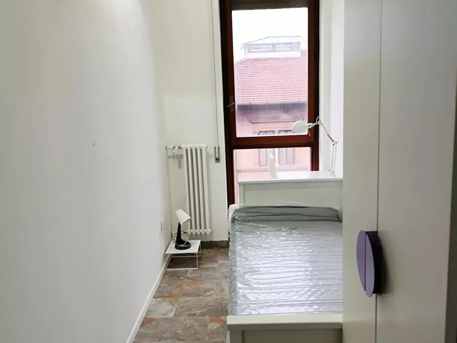 Immagine 3 di Camera in affitto  in Viale Pietro Pietramellara a Bologna