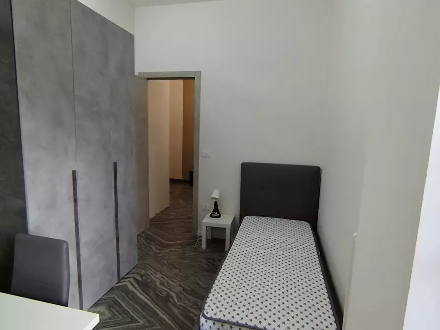 Immagine 3 di Camera in affitto  in Viale Pietro Pietramellara a Bologna