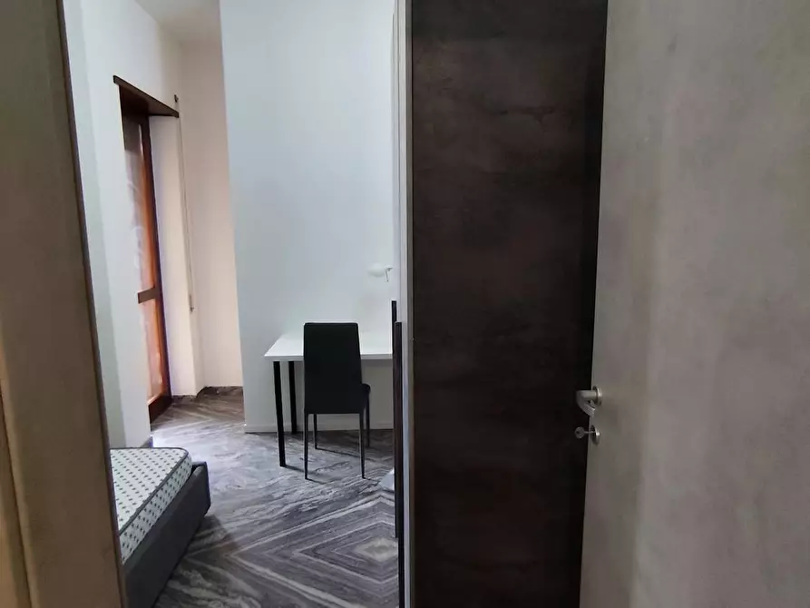 Immagine 5 di Camera in affitto  in Viale Pietro Pietramellara a Bologna