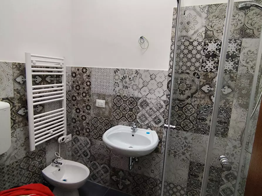 Immagine 9 di Camera in affitto  in Viale Pietro Pietramellara a Bologna