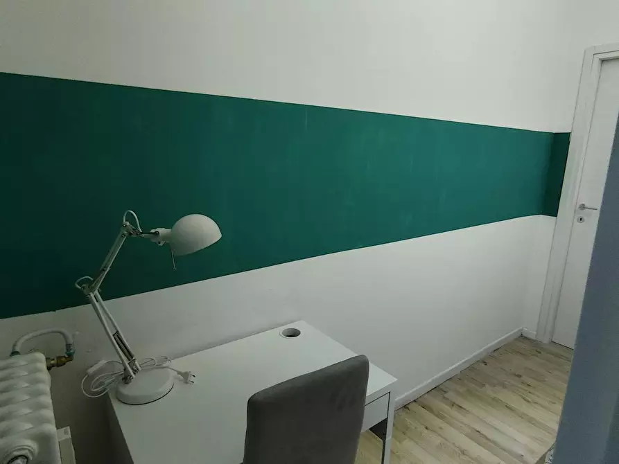 Immagine 6 di Camera in affitto  in Viale Pietro Pietramellara a Bologna