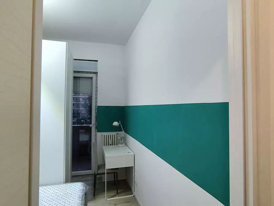 Immagine 4 di Camera in affitto  in Viale Pietro Pietramellara a Bologna