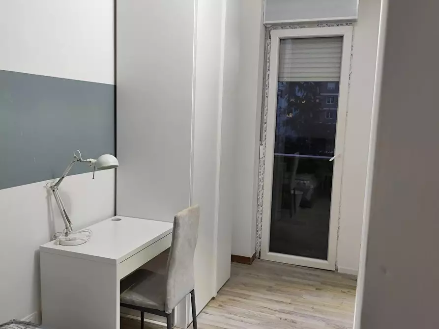 Immagine 3 di Camera in affitto  in Viale Pietro Pietramellara a Bologna