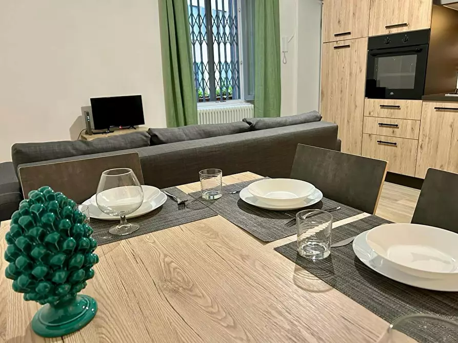 Immagine 10 di Appartamento in affitto  in Via Valtellina a Milano