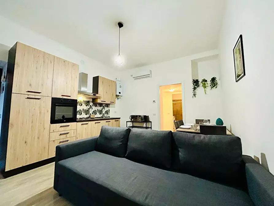 Immagine 6 di Appartamento in affitto  in Via Valtellina a Milano