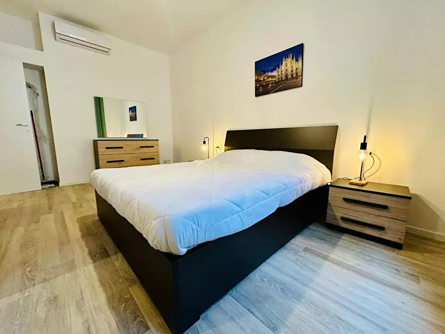Immagine 2 di Appartamento in affitto  in Via Valtellina a Milano
