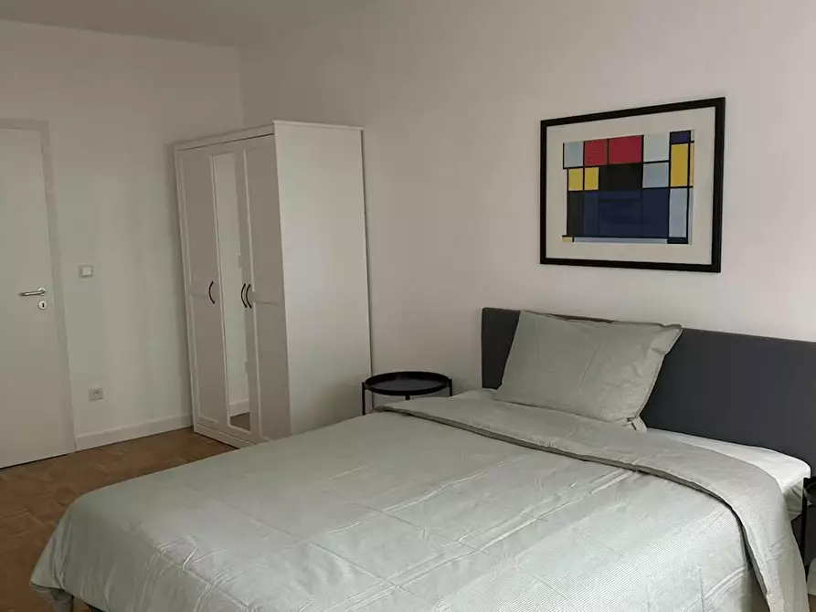 Immagine 5 di Appartamento in affitto  in Roßstraße a Düsseldorf
