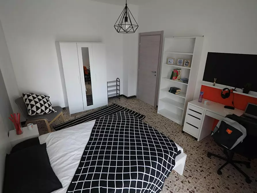 Immagine 4 di Camera in affitto  in Corso Bramante a Torino