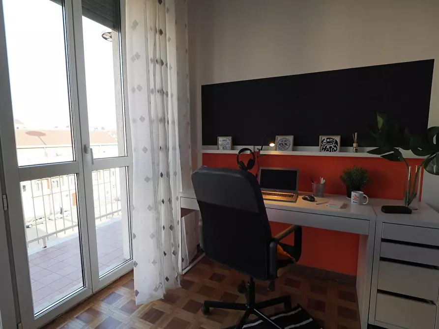 Immagine 3 di Camera in affitto  in Corso Bramante a Torino