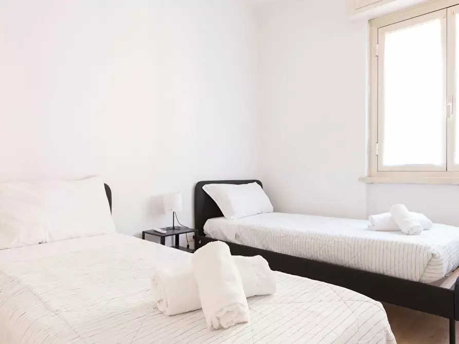 Immagine 5 di Appartamento in affitto  in Via Ampio Flaviano a Roma