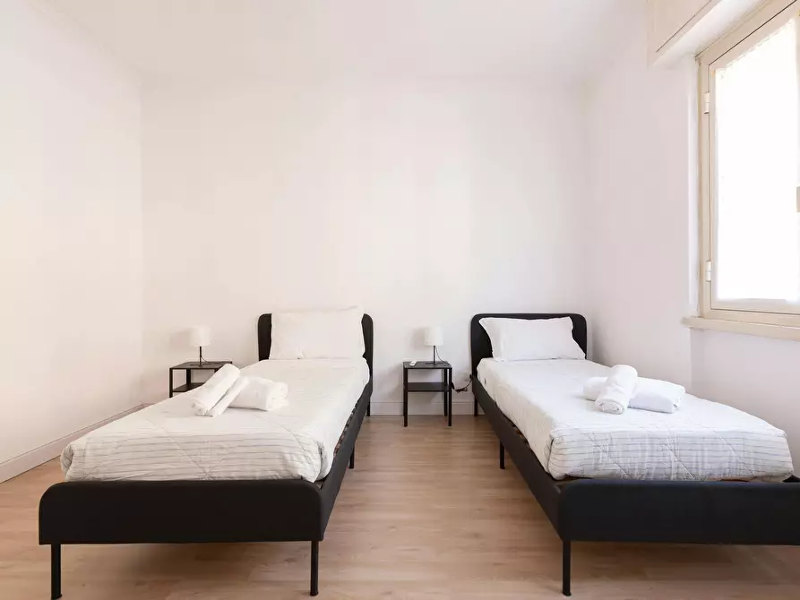 Immagine 2 di Appartamento in affitto  in Via Ampio Flaviano a Roma