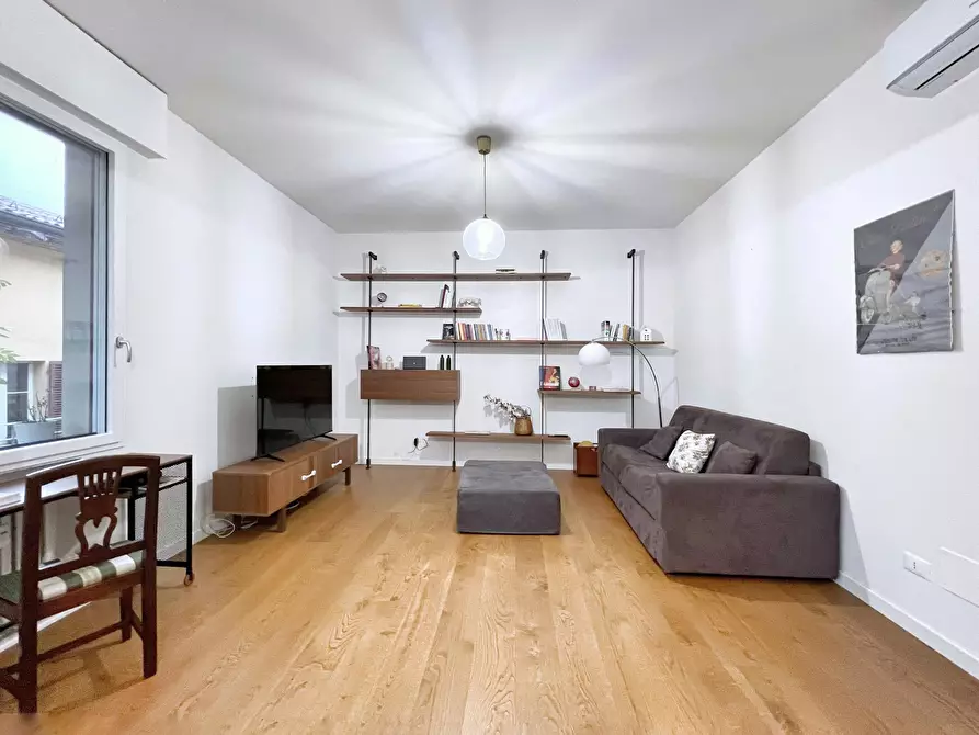 Immagine 2 di Appartamento in affitto  in Via Carlo Francesco Dotti a Bologna