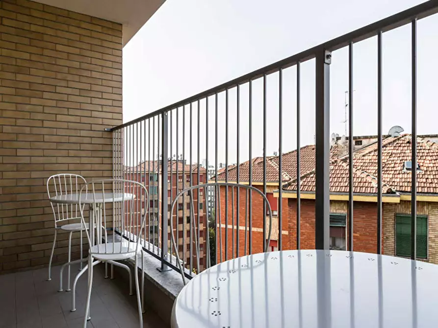 Immagine 8 di Camera in affitto  in Largo Cavalieri di Malta a Milano