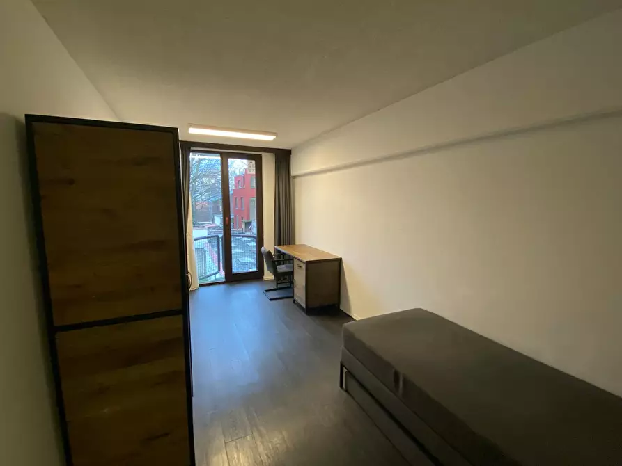 Immagine 1 di Camera in affitto  in Rue Berckmans a Saint-Gilles