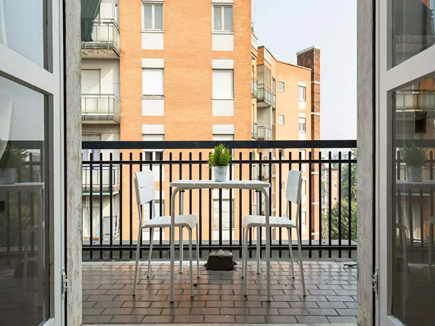 Immagine 8 di Camera in affitto  in Via dei Mandorli a Buccinasco