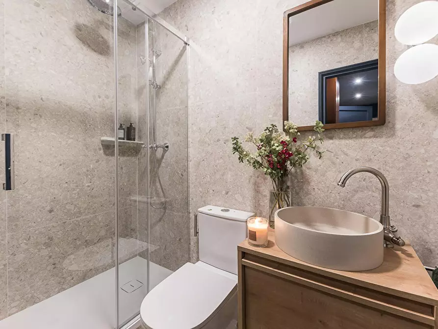 Immagine 10 di Appartamento in affitto  in Avinguda de Gaudí a Barcelona