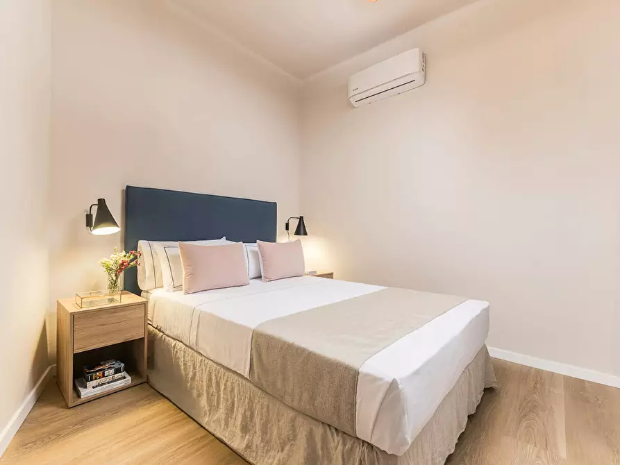 Immagine 9 di Appartamento in affitto  in Avinguda de Gaudí a Barcelona
