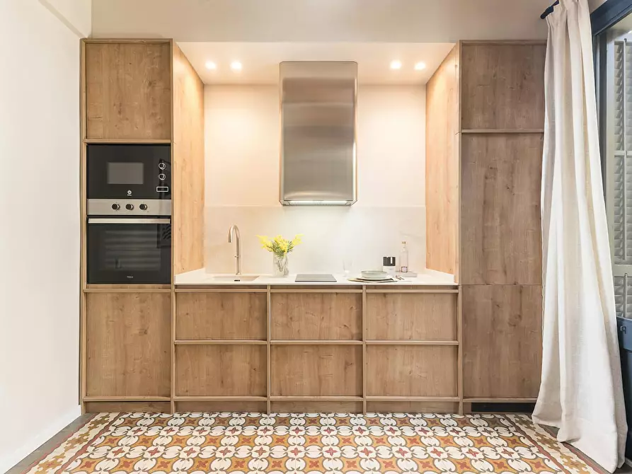 Immagine 6 di Appartamento in affitto  in Avinguda de Gaudí a Barcelona