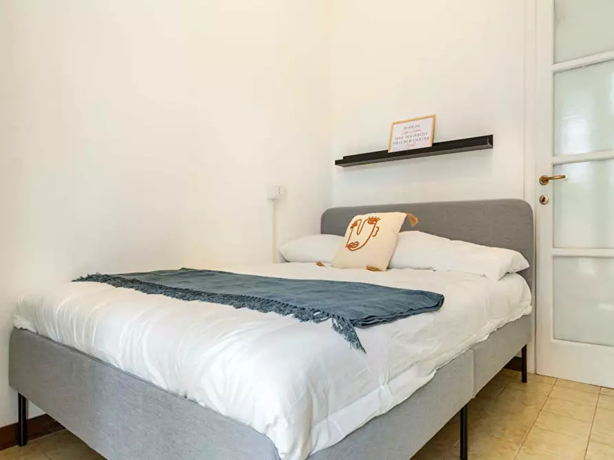 Immagine 1 di Camera in affitto  in Viale Renato Serra a Milano