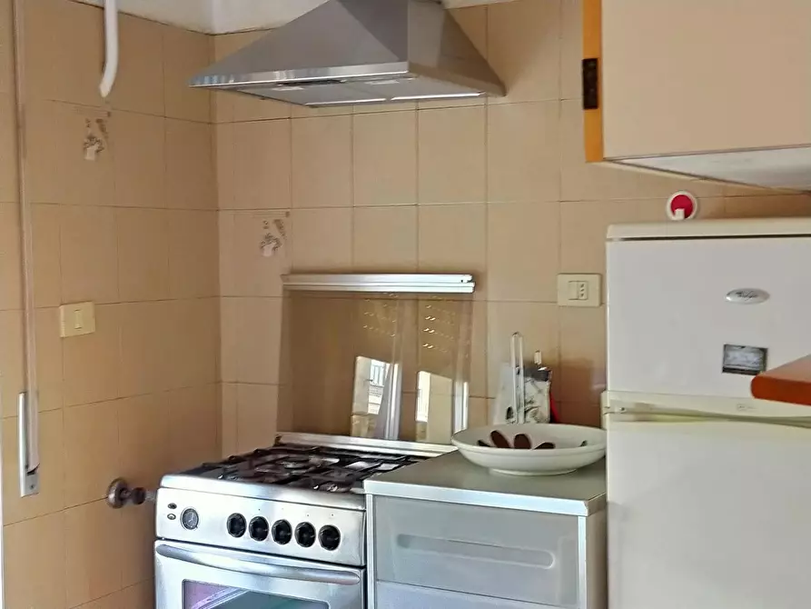 Immagine 2 di Camera condivisa in affitto  in Via Annone a Roma