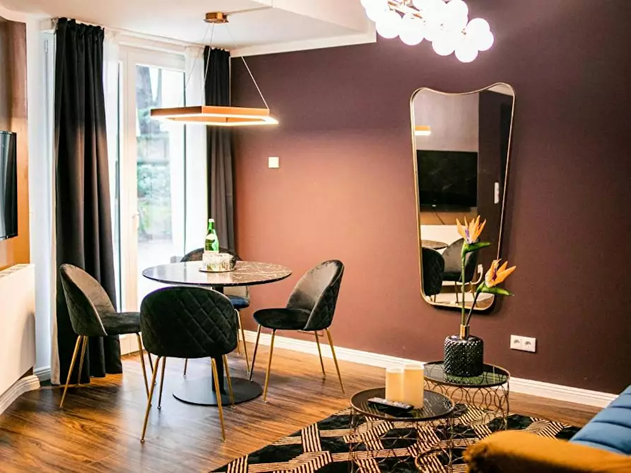Immagine 1 di Appartamento in affitto  in Ebersstraße a Berlin