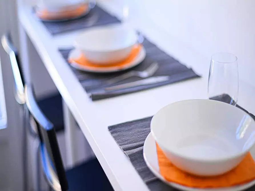 Immagine 5 di Camera in affitto  in Via Felice Casati a Milano