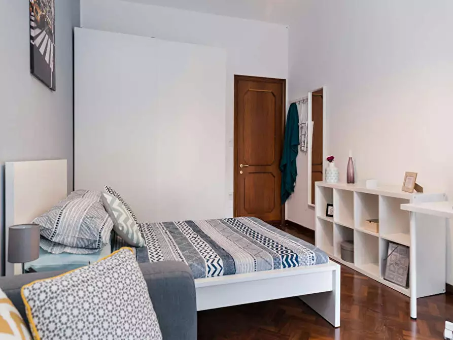 Immagine 5 di Camera in affitto  in Viale Giovanni Vicini a Bologna