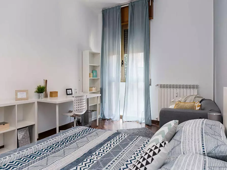 Immagine 3 di Camera in affitto  in Viale Giovanni Vicini a Bologna