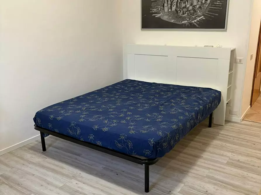 Immagine 3 di Appartamento in affitto  in Via dell'Usignolo a Roma