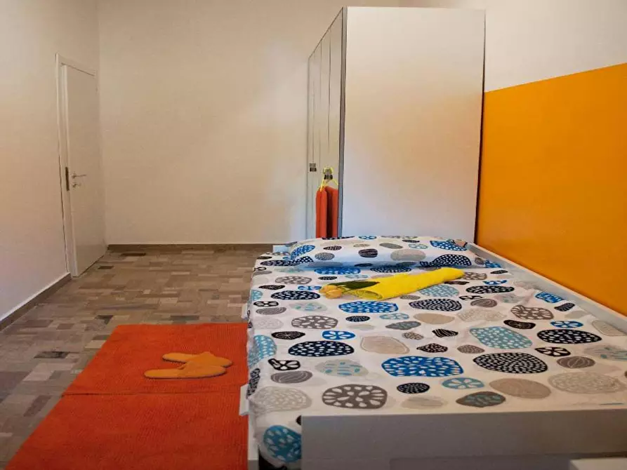 Immagine 5 di Camera in affitto  in Via Edoardo Bassini a Milano