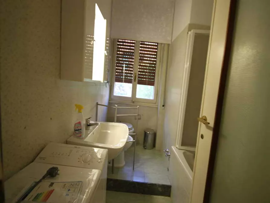 Immagine 10 di Camera in affitto  in Via Raffaello Bertieri a Milano