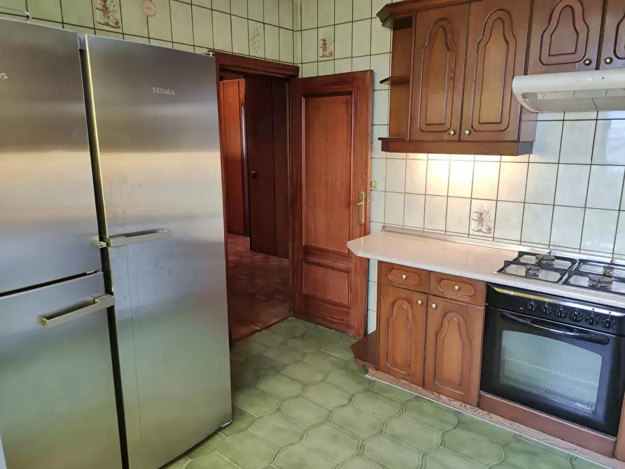 Immagine 9 di Appartamento in affitto  in Calle Santovenia a Madrid