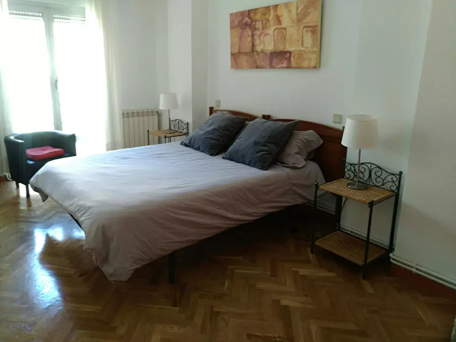 Immagine 5 di Appartamento in affitto  in Calle de Galileo a Madrid