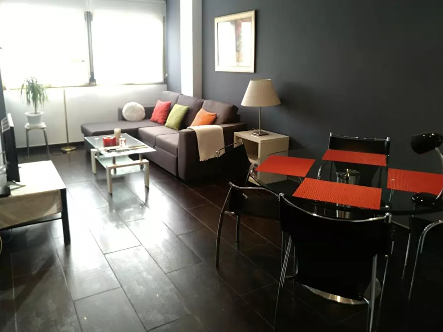 Immagine 1 di Appartamento in affitto  in Calle de Larra a Madrid