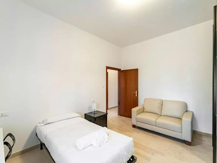 Immagine 2 di Appartamento in affitto  in Via della Barca a Bologna