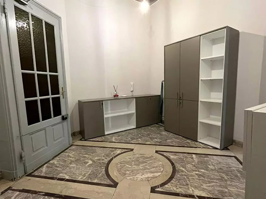 Immagine 8 di Camera in affitto  in Corso Re Umberto a Torino
