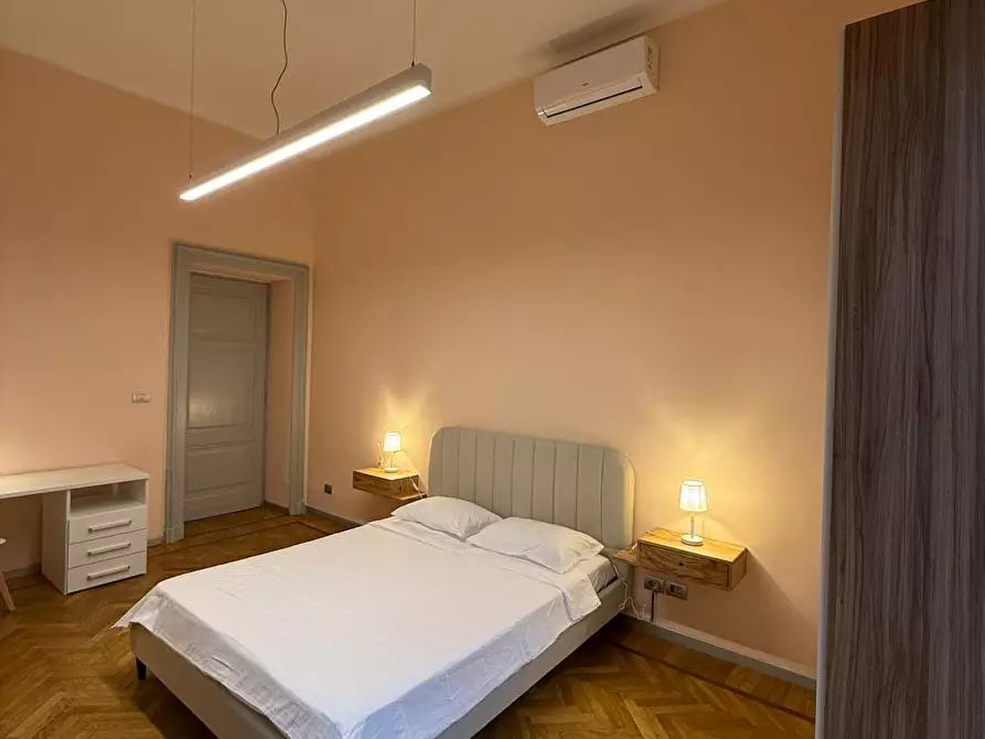 Immagine 7 di Camera in affitto  in Corso Re Umberto a Torino