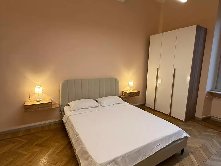 Immagine 4 di Camera in affitto  in Corso Re Umberto a Torino