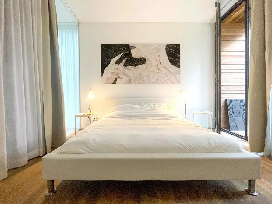 Immagine 5 di Casa indipendente in affitto  in Schreckenbachstraße a Berlin