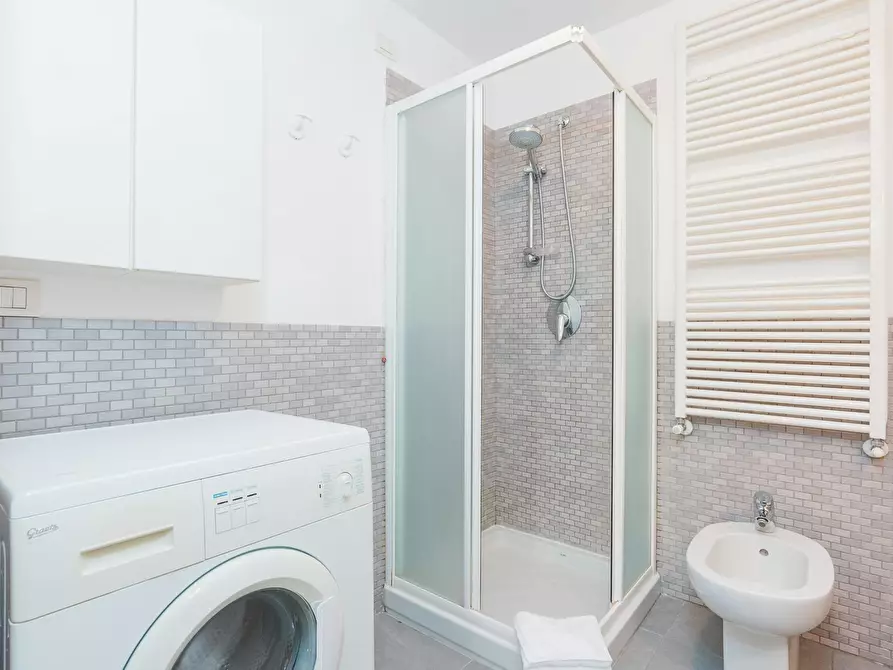 Immagine 4 di Appartamento in affitto  in Via Vigevano a Milano