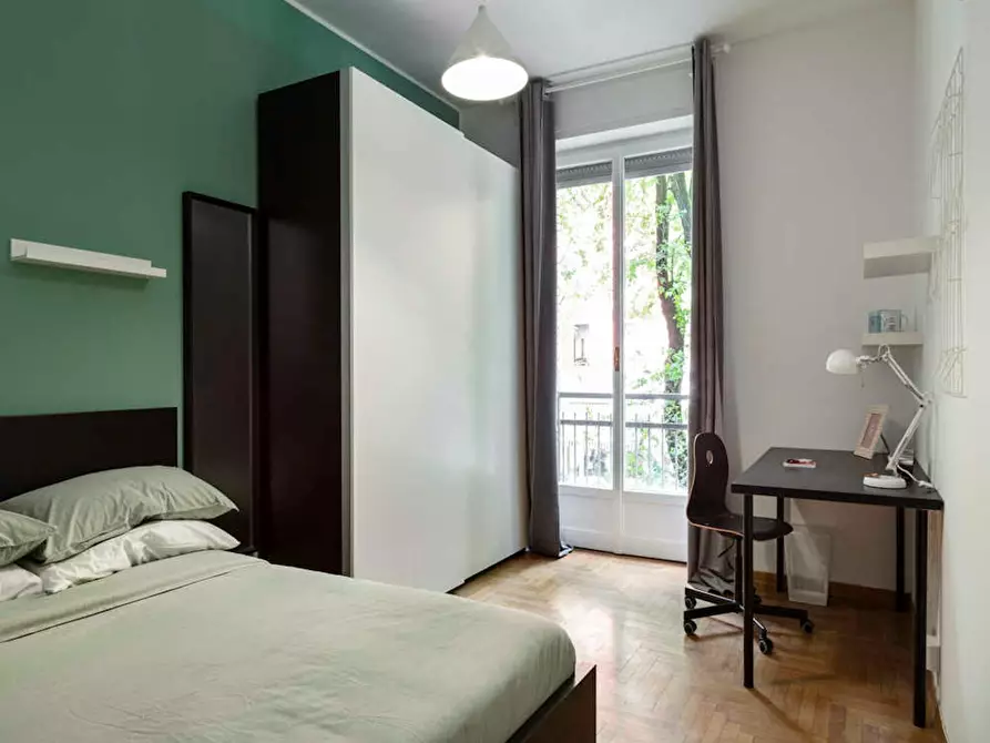 Immagine 3 di Camera in affitto  in Via Tiziano a Milano